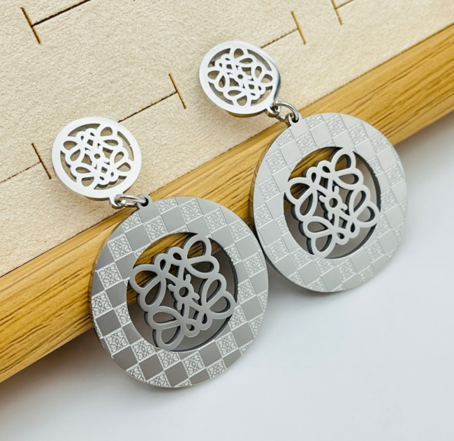 Fashion Earrings No Box #GUI #LOV 