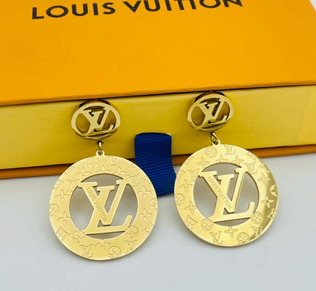 Fashion Earrings No Box #GUI #LOV 