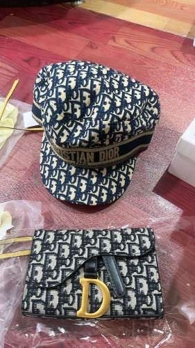 Fashion Waist Bag & Hat Set #DIO
