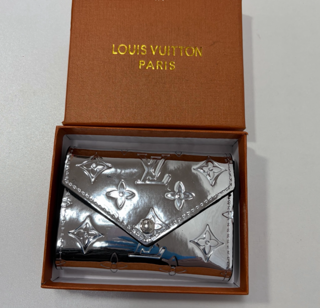 Women Fashion Wallet with Box #LOV