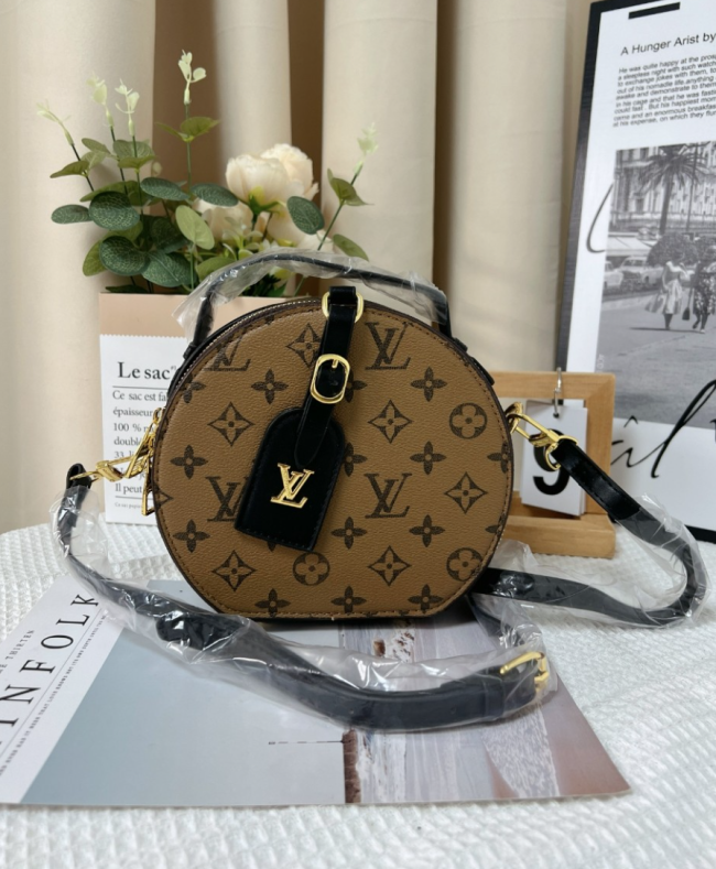 Women Fashion Bag No Box #LOV