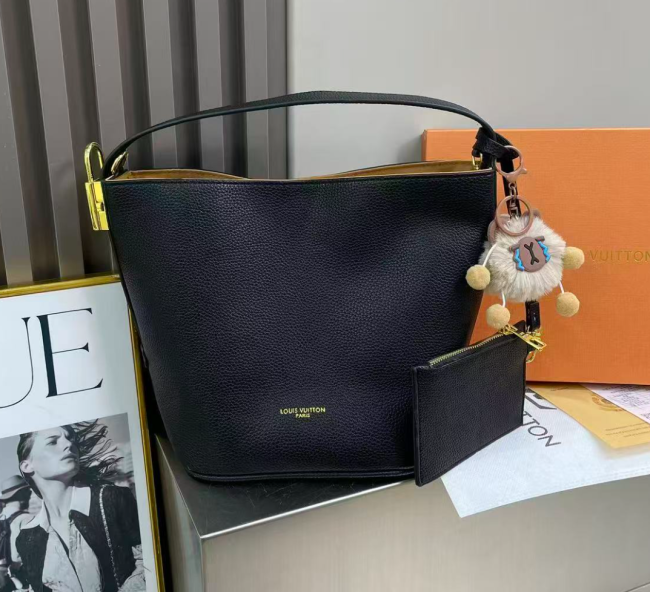 Women Fashion Bag with Box #LOV