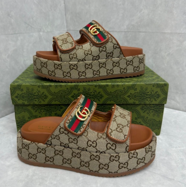 Women Fashion Thick Slides with Box #GUI