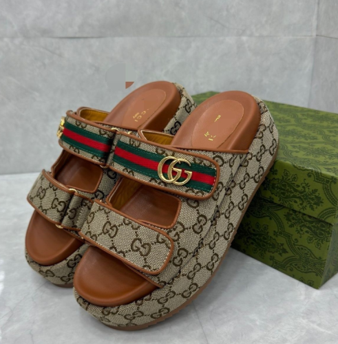 Women Fashion Thick Slides with Box #GUI