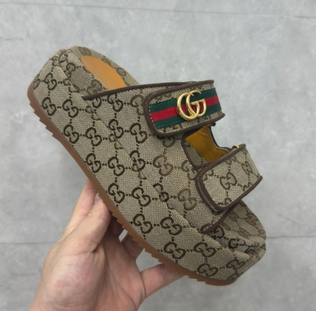 Women Fashion Thick Slides with Box #GUI