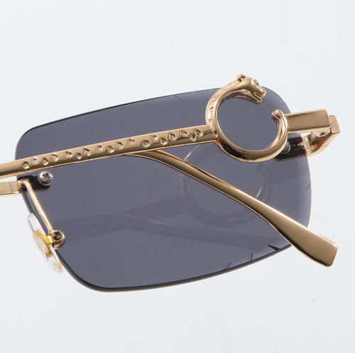 Fashion Cartier Shades with Box 