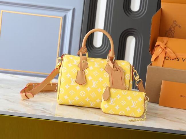 Top quality fashion real leather Handbag size:25*15*15cm #LOV