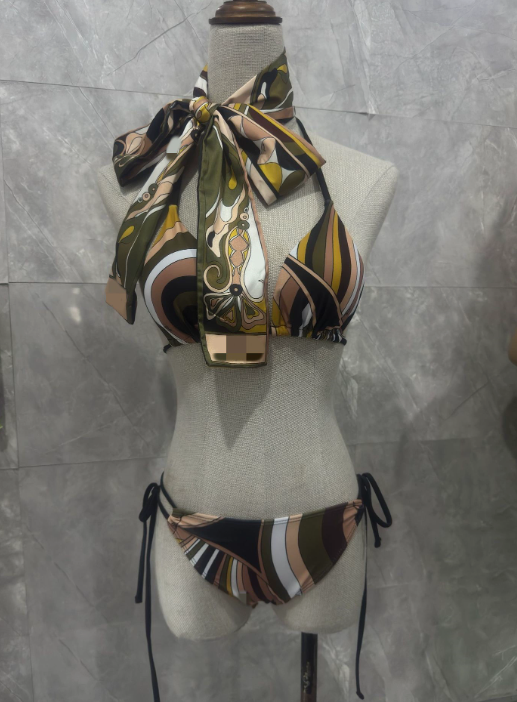 Fashion PUCCi Set with Scarf