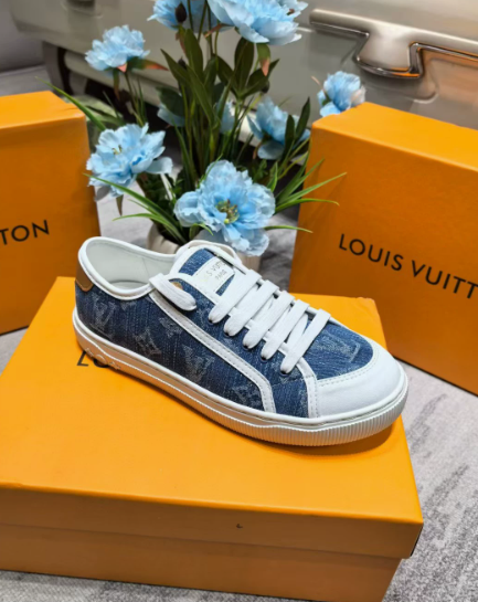 Quality Shoes with Box #LOV
