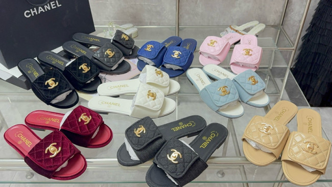 Women Fashion Slides with Box #CHN