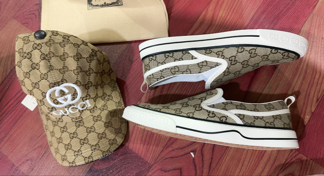 Fashion Shoes with Hat Set #GUI