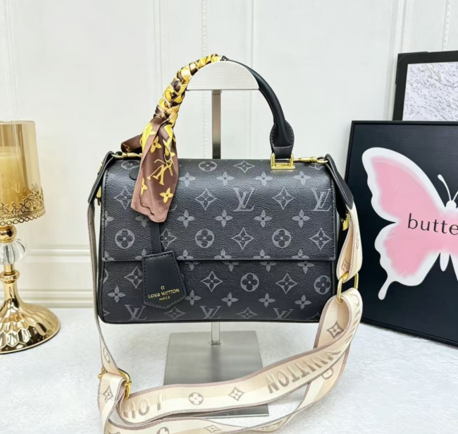 Women Fashion Bag No Box #LOV
