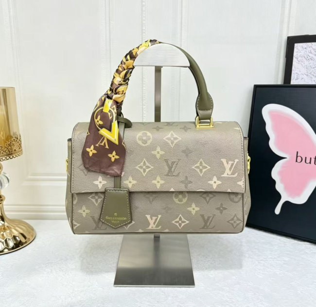 Women Fashion Bag No Box #LOV