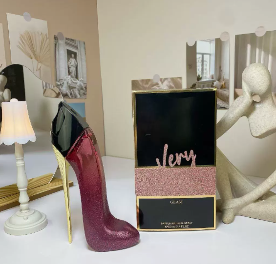 Good Girl Perfume with Box