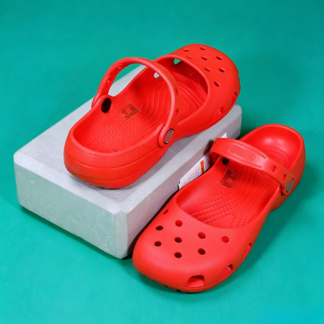  Fashion Crocs Shoes with Tags No Box