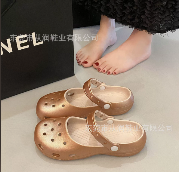  Fashion Crocs Shoes with Tags No Box