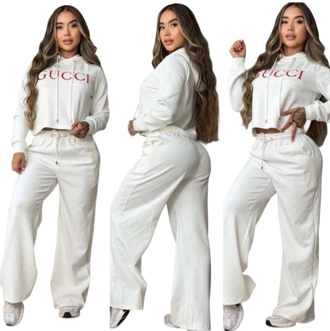 Fashion Women 2 pcs Set No Tags