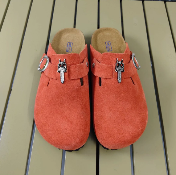  Fashion Chorme Heart Shoes with Box #NOO
