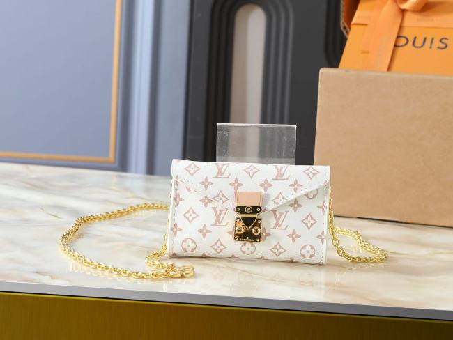 Women Fashion Chain Waist Bag No Box #LOV