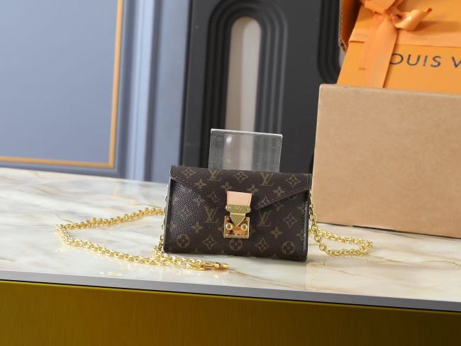 Women Fashion Chain Waist Bag No Box #LOV