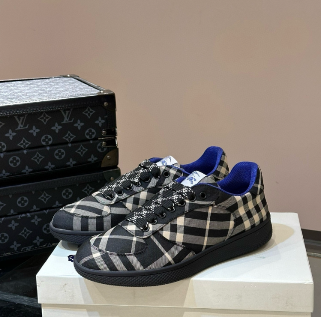 High Quality Shoes with Box #BUR