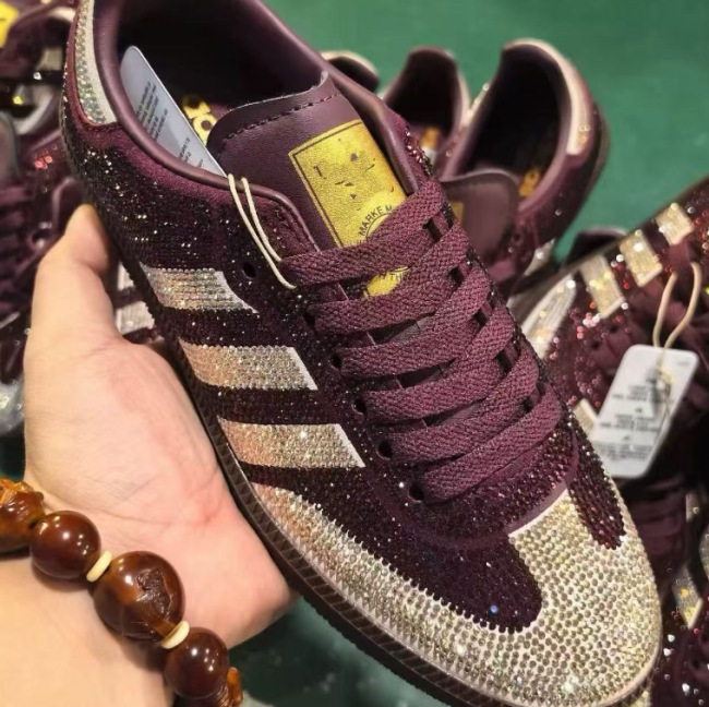  Fashion Diamond Shiny Sneaker Shoes with Box #AD
