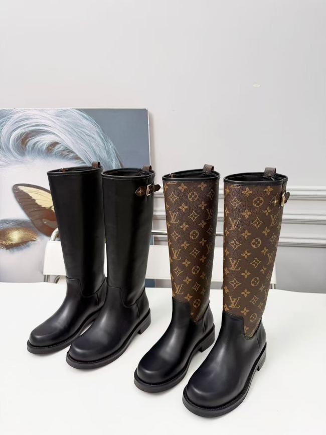  High Quality Boots with Box #LOV