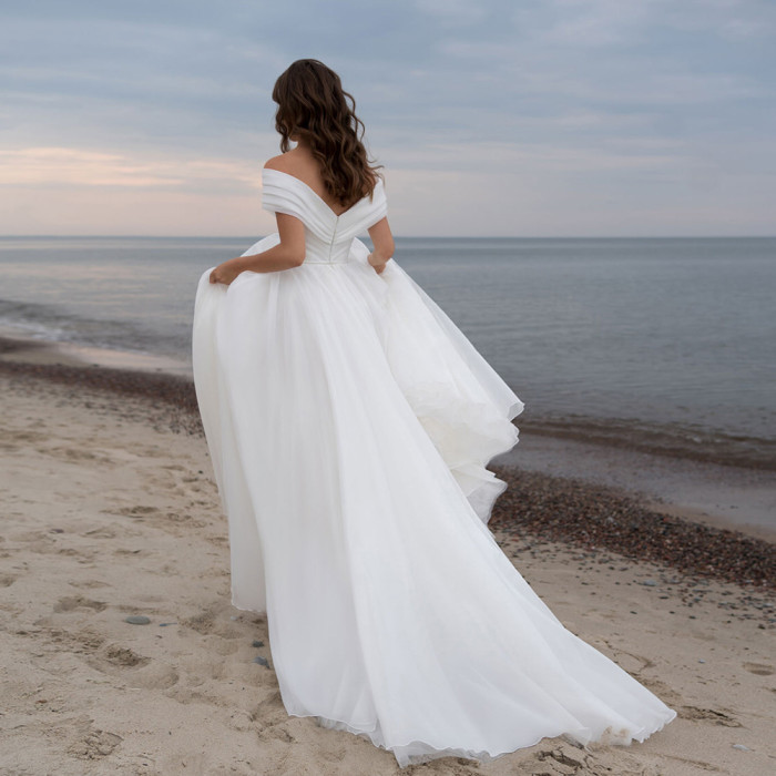 Sweetheart Neck Zipper Up Back Off The Shoulder Short Sleeve Beading Waist Organza Beach Wedding Dresses With Skirt Slit