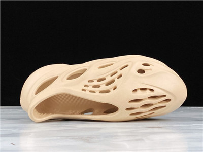 yeezy foam runner apricot