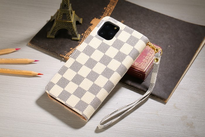 iPhone12Proケース ダミエ Vuitton