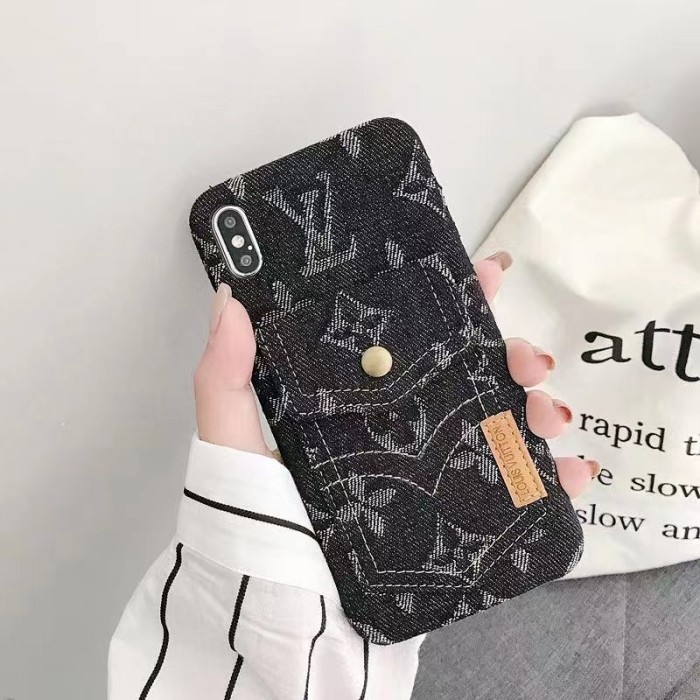 Vuitton iPhone13ProMaxケース ブラック