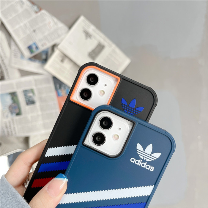 Adidas iPhone12ProMaxケース ロゴプリント