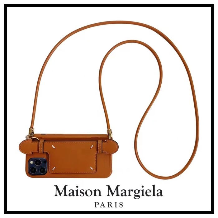 Margiela iPhone13Proケース ブラウン