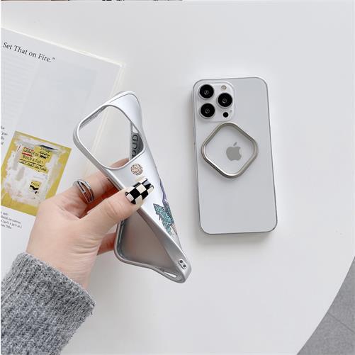 The North Face iPhone13Proケース 芸能人愛用