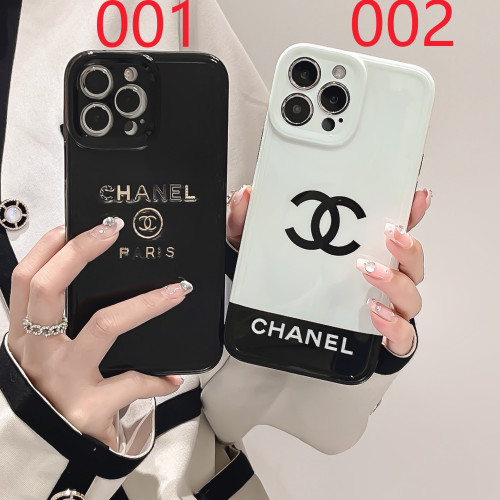 シャネル iPhone14ProMaxケース ロゴプリント CHANEL iPhone14Proケース ココマーク Chanel iPhone14Plus 13Pro 12 11カバー シンプル 光沢 エレガント お洒落 カジュアル 黒 白 レディース 人気おすすめ