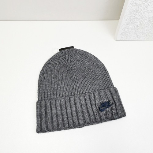 Winter Fashionable Brand Letter knitted Hat Neutral Style Keep warm  KN-001