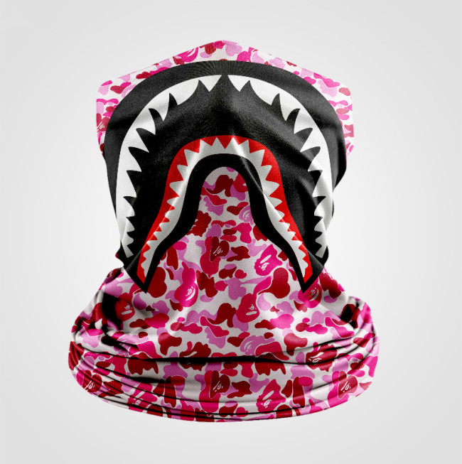 BAPE r&w camo Neck Gaiter NG-014