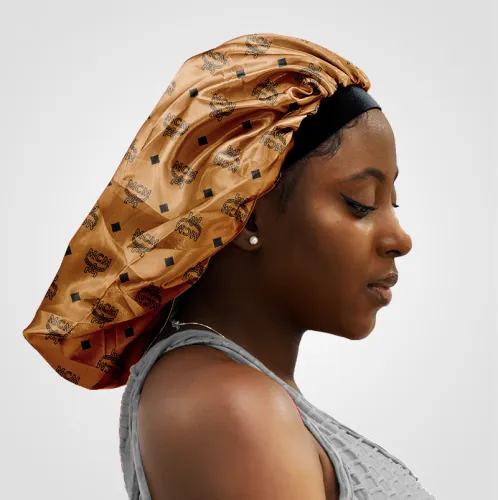 MCM y&b designer bonnet Instock DX-009