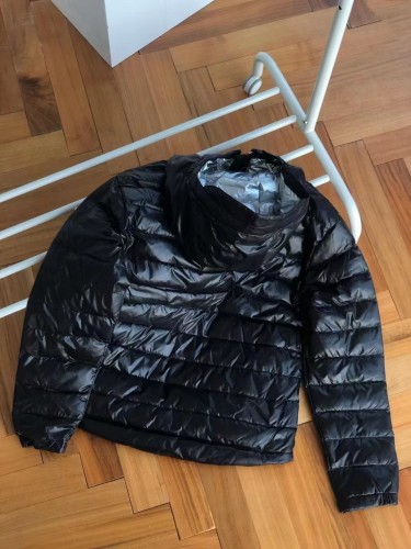 Original Factory Fashion Moncler BLESLE Reflective 90% Duck Down With 20D Composite Shiny Nylon Fabric Extremely Warm Couple Down Jacket MD-016