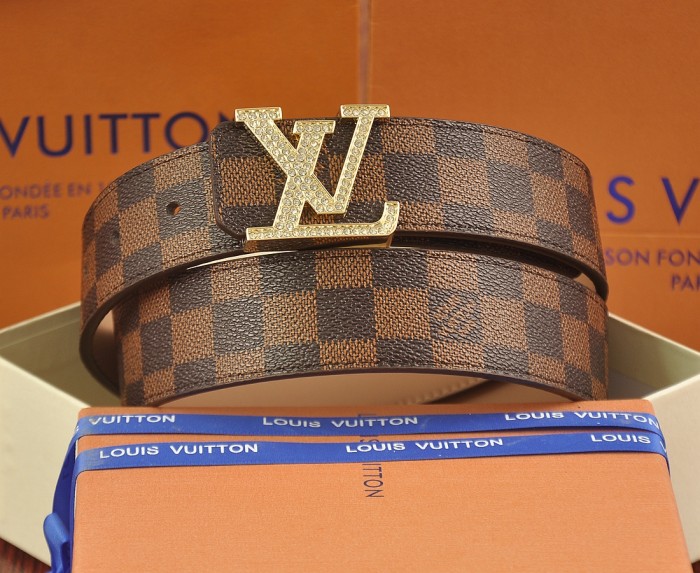 Wholesale LV Belt With Exquisite Box and Bag B-014