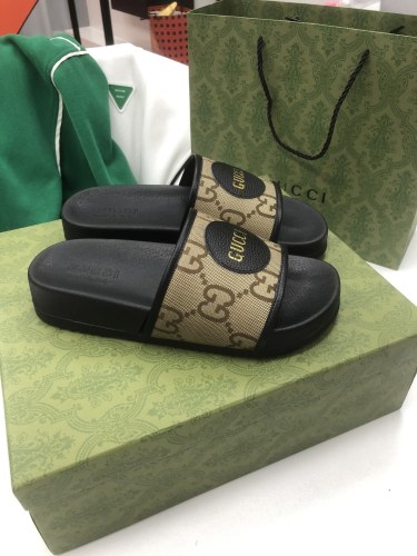 GUCCI Wholesale Slippers GSP-019