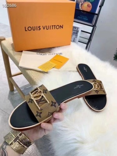 Louis Vuitton Wholesale Slippers for Women LVSP-029