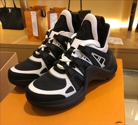 Louis Vuitton Clunky Sneaker for Women LVSP-069