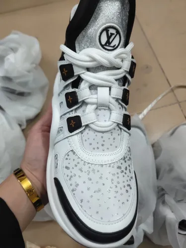 Louis Vuitton Clunky Sneaker for Women LVSP-053