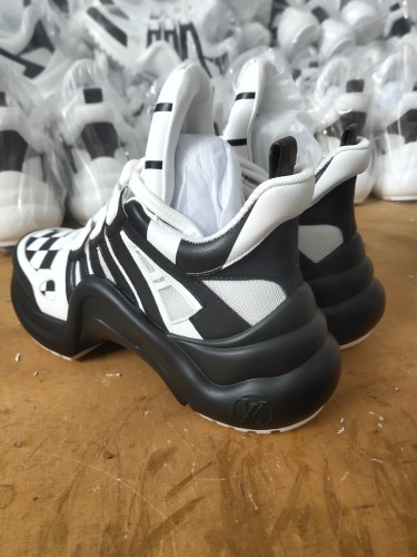 Louis Vuitton Clunky Sneaker for Women LVSP-072