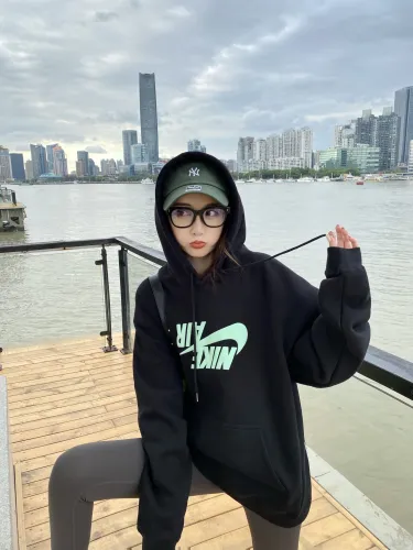 Air Jordan Joint Travis Scott Autumn And Winter Counter Quality 380g Fleece With Cap Hoodie For Women With All Tags AAJ-006