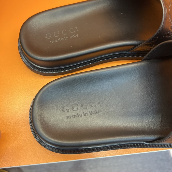 Gucci Counter Quality Leather Material Men's Silde Slipper With Box GCSP-003