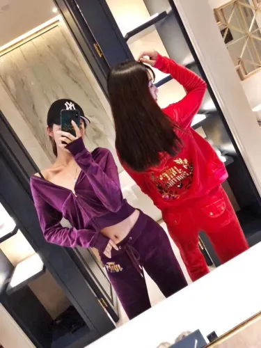 Juicy Couture High Quality Velvet Slim Fit Women Hooide + Pant Set JCS-010