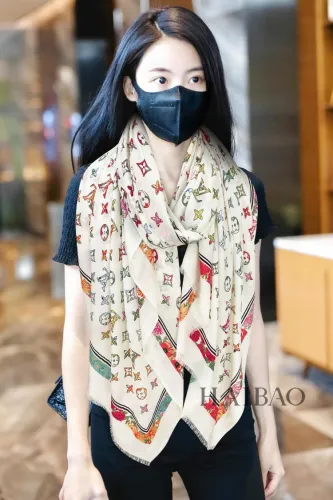 LV Colorful Presbyopia Long Scarf High Quality with Box SCF-013