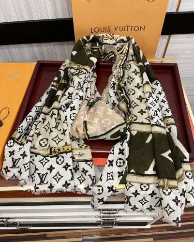 LV Double Sided Ring Fleece Scarf High Quality with Box SCF-020